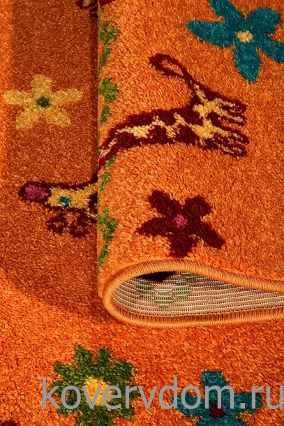Ковер детский FUNKY Giraffe a apricot Ковер детский FUNKY Giraffe a apricot