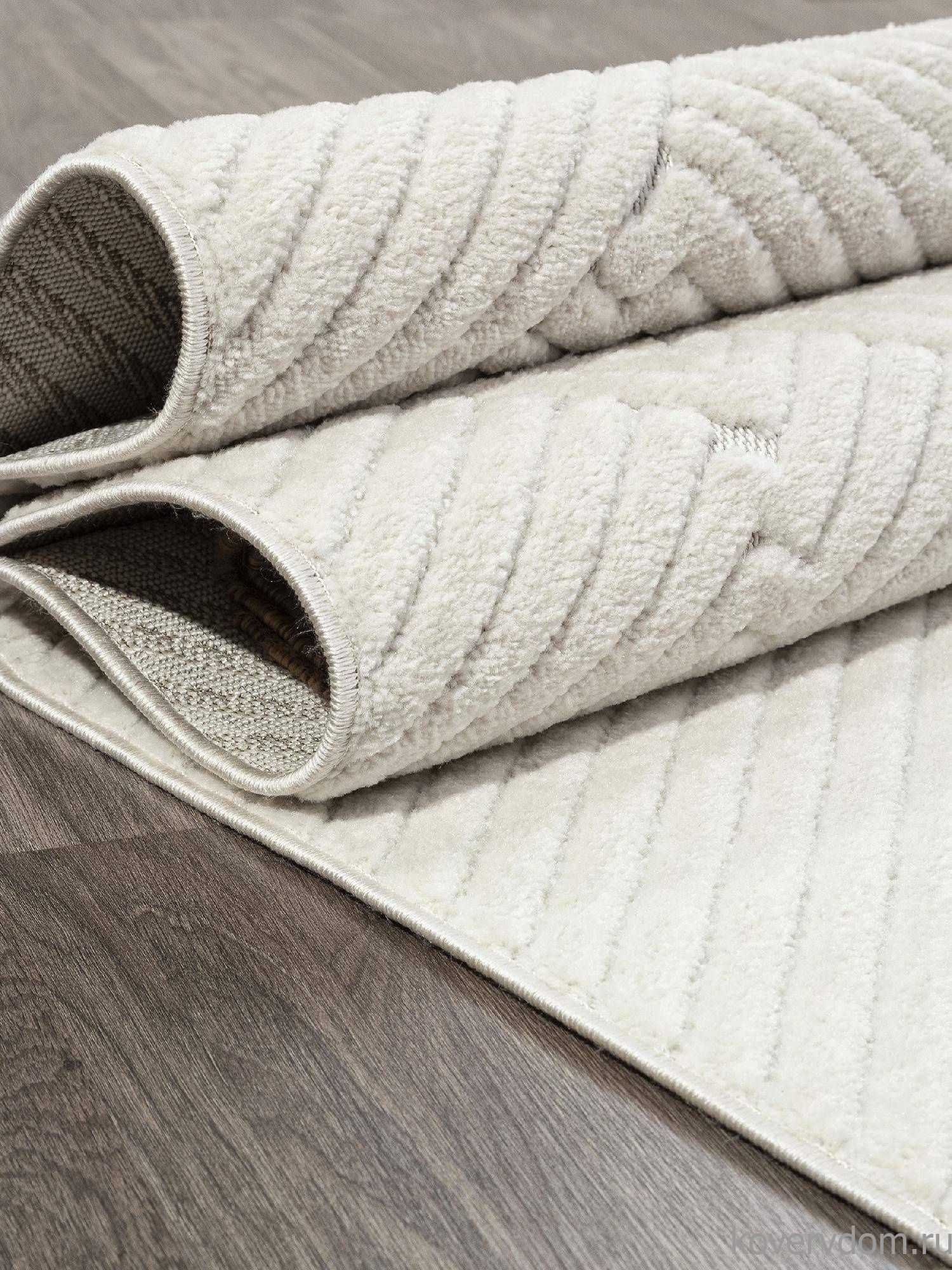 Ковер JUNO E857AW CREAM / CREAM